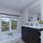 Bella Tamaide