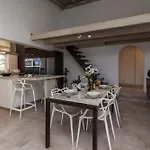 Bella Villa *