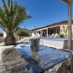 Bella Villa Tamaide