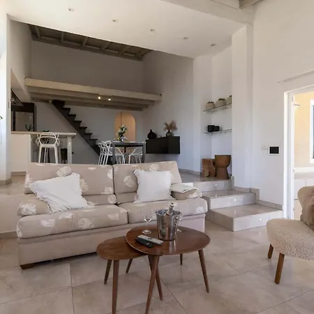 Bella Villa *