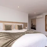 Bella Villa